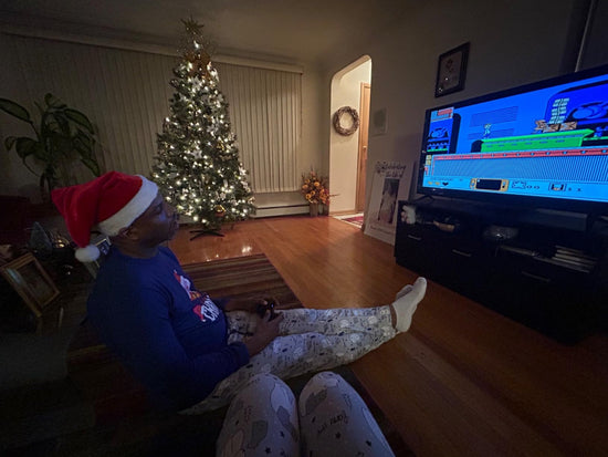 Boyfriend playing retro games